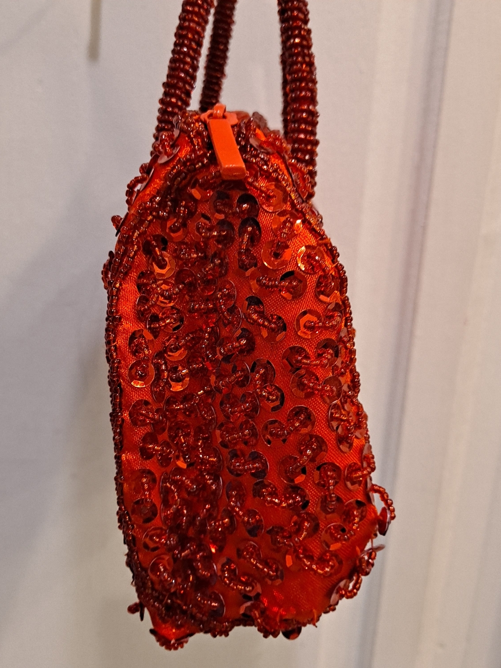 Bijoux Terner Y2k Vintage Cherry Red Sequin Quartz Beaded Mini Top-Handle Bag - Picture 9 of 14